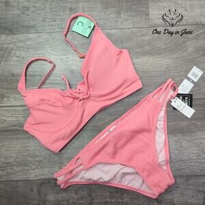 SunDazed Textured Underwire Bikini Swimsuit Size XL (Top 34C)